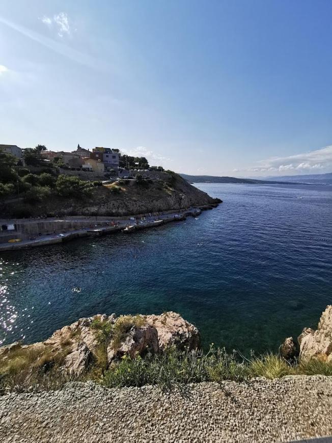 Apartmán Tin 1 Vrbnik  Exteriér fotografie